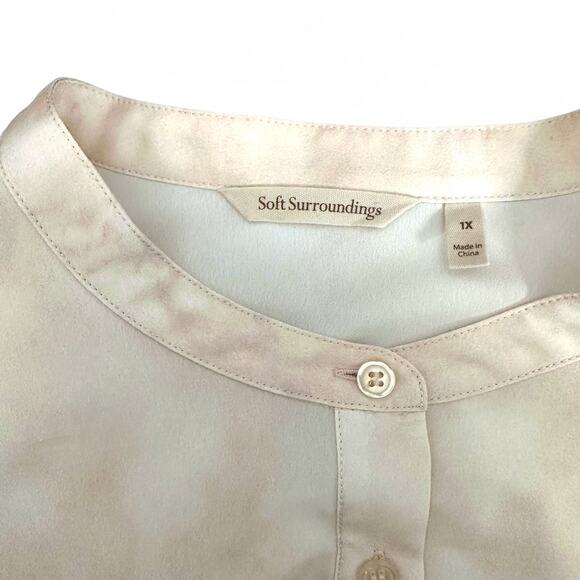 Soft Surroundings Women's Abstract Watercolor Half Button Tunic Top 1X Pink Gray - Picture 6 of 9